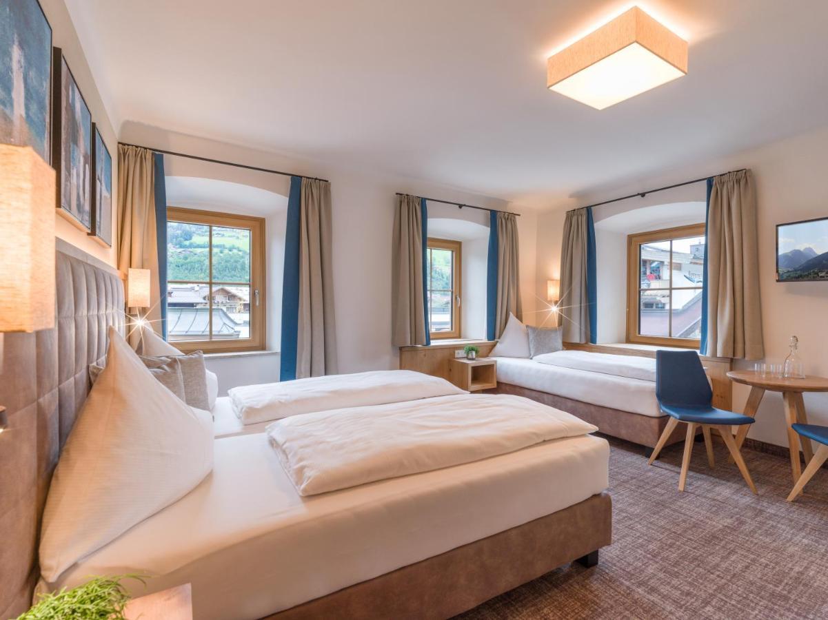 Alpen Glueck Hotel Unterm Rain Garni キルヒベルク・イン・チロル エクステリア 写真