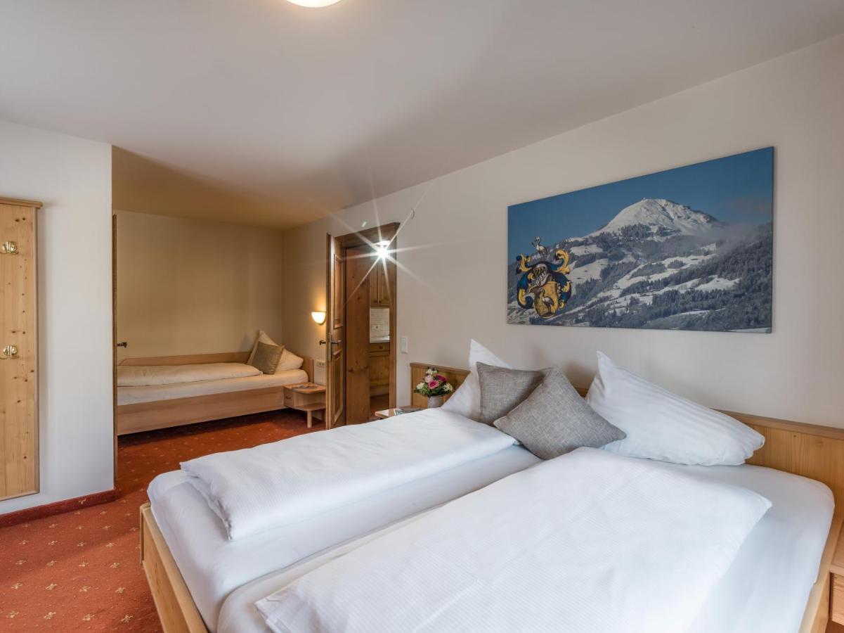 Alpen Glueck Hotel Unterm Rain Garni キルヒベルク・イン・チロル 部屋 写真
