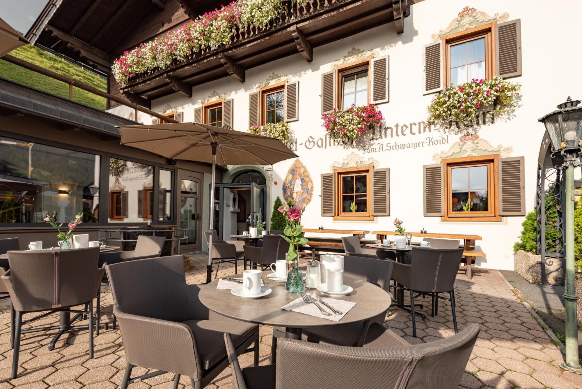Alpen Glueck Hotel Unterm Rain Garni キルヒベルク・イン・チロル エクステリア 写真