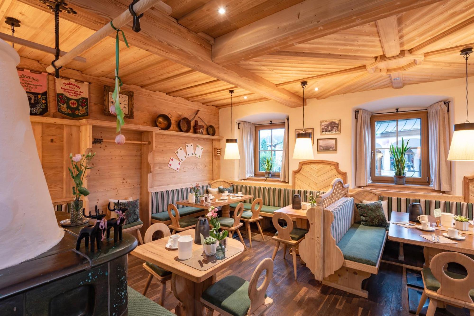 Alpen Glueck Hotel Unterm Rain Garni キルヒベルク・イン・チロル エクステリア 写真