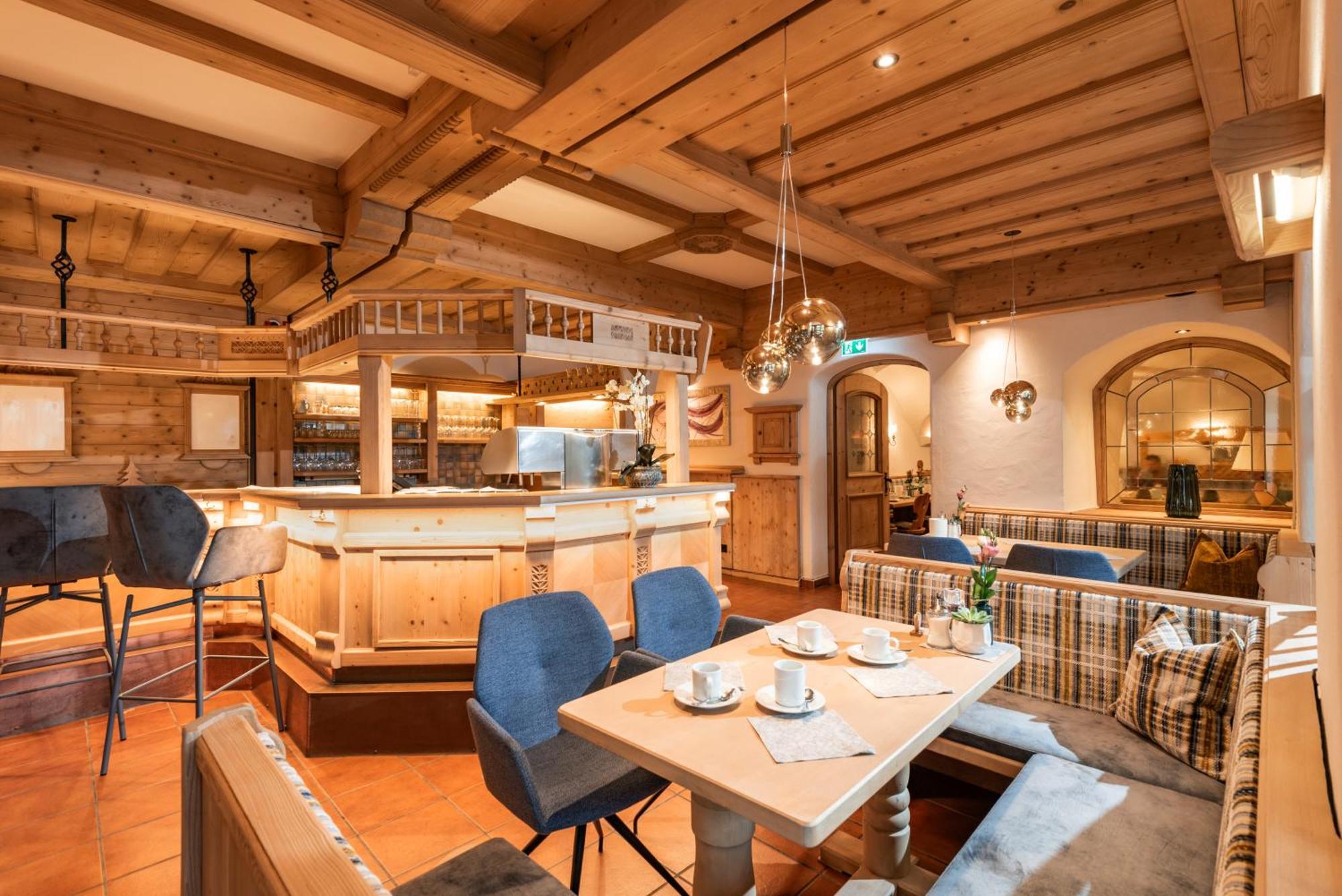 Alpen Glueck Hotel Unterm Rain Garni キルヒベルク・イン・チロル エクステリア 写真